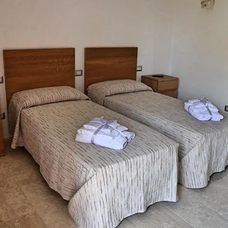 Sleeps 6 Pool Air Con Wifi 무르타마리아