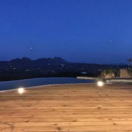 빌라 Sleeps 6 Pool Air Con Wifi 무르타마리아